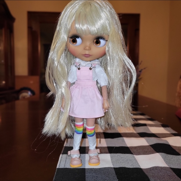 Blythe size pink jumper skirt and white blouse - Picture 2 of 2